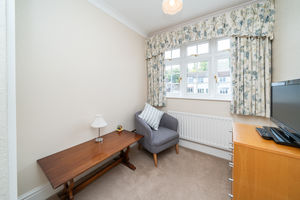 BEDROOM- click for photo gallery